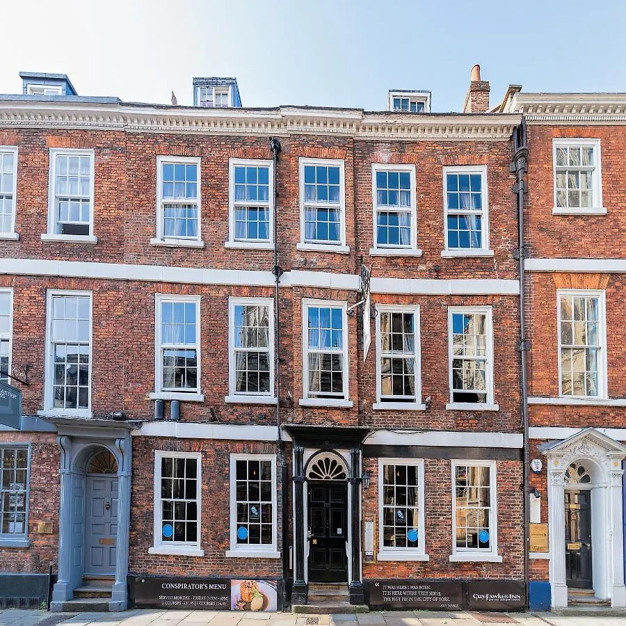 Contatti di Guy Fawkes Inn