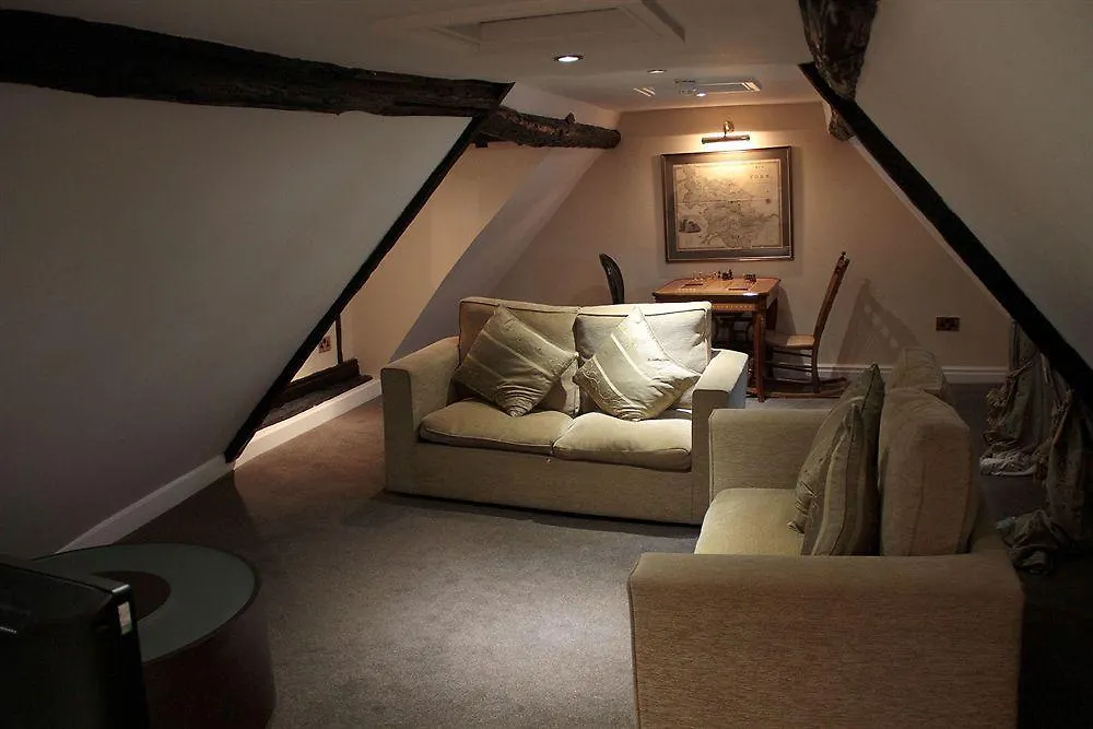 Guy Fawkes Inn York 4*,