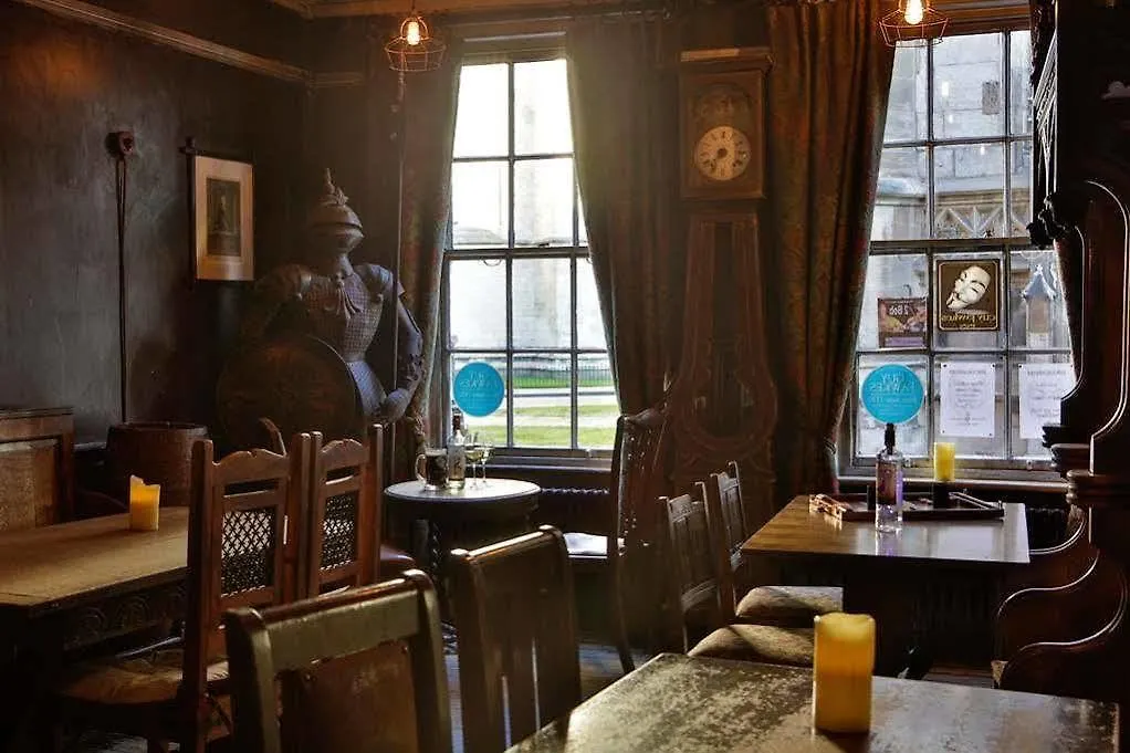 ****  Guy Fawkes Inn York Royaume-Uni